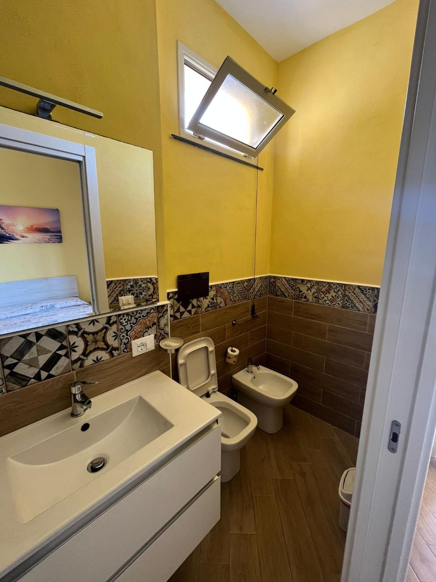 Al Faro Bed and breakfast