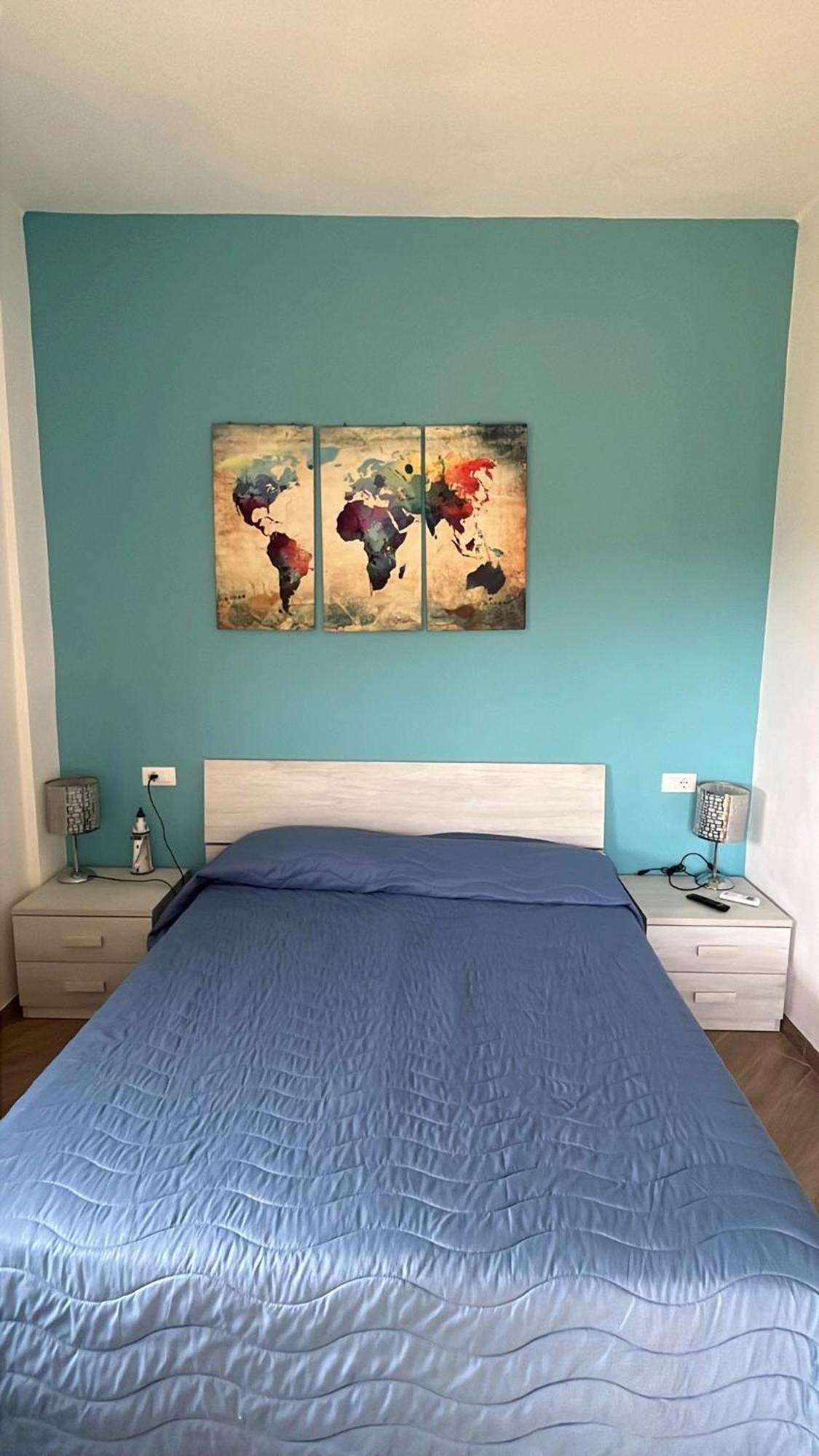 Al Faro Bed and breakfast